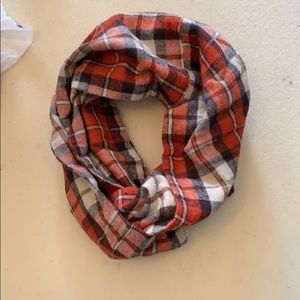 Plaid scarf